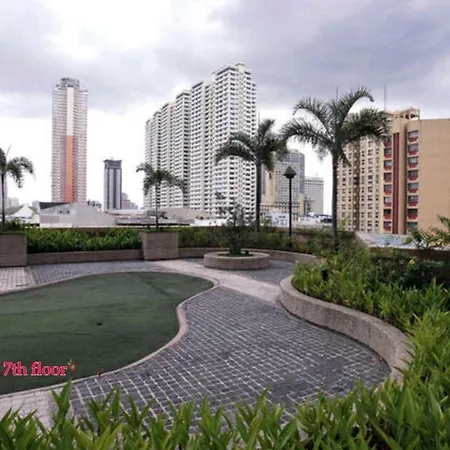 67 Sqm. Condo Unit In Robinson Place Residences Manila Exterior photo