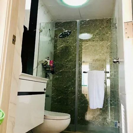 67 Sqm. Condo Unit In Robinson Place Residences Manila Exterior photo