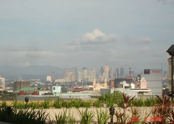 67 Sqm. Condo Unit In Robinson Place Residences